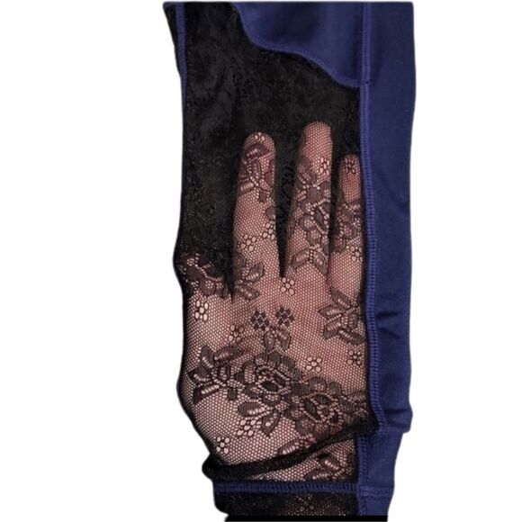 ADORE Me Leggings - Picture 3 of 5